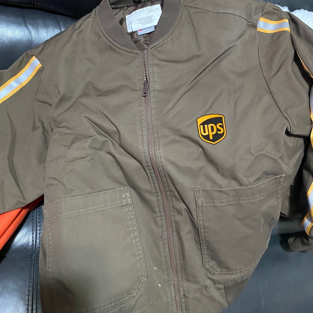 UPS Jacket